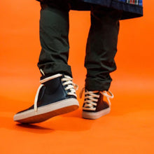 Load image into Gallery viewer, Hncok Signature Brand Sneakers
